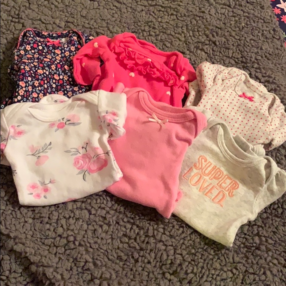 28 Piece Baby Girl Preemie Clothing Set